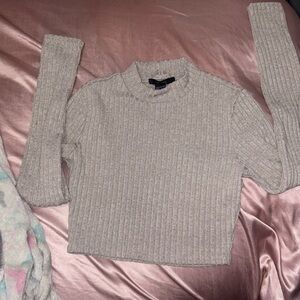 Forever 21 cropped turtle neck size small